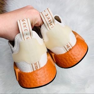 adidas nmd r1 chalk white tech copper